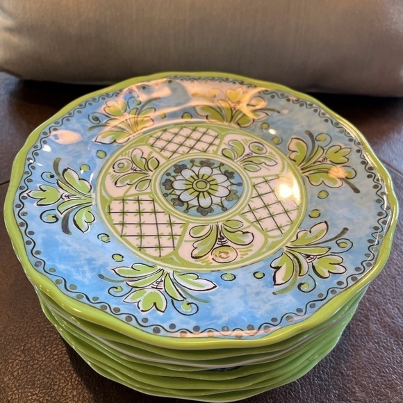 LeCandeaux Melamine Salad/Desert Plates Set of 8 - Picture 5 of 5